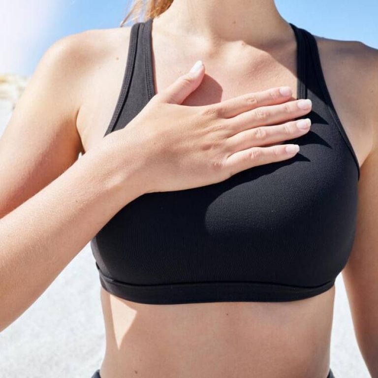 Aumento de pecho y deporte - Centro Europeo de Cirugía Estética