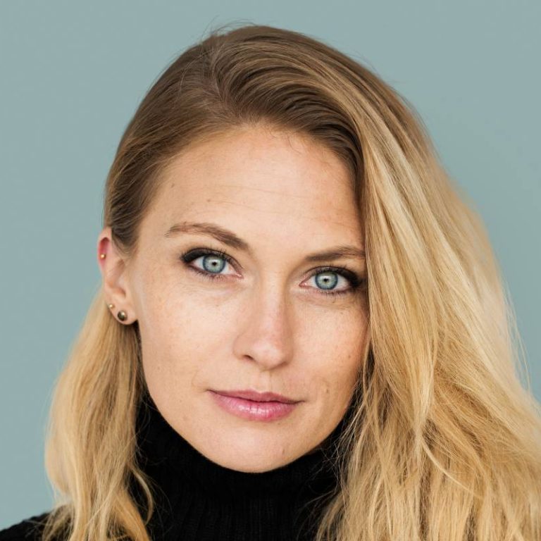 Blefaroplastia y campo visual - Centro Europeo de Cirugía Estética