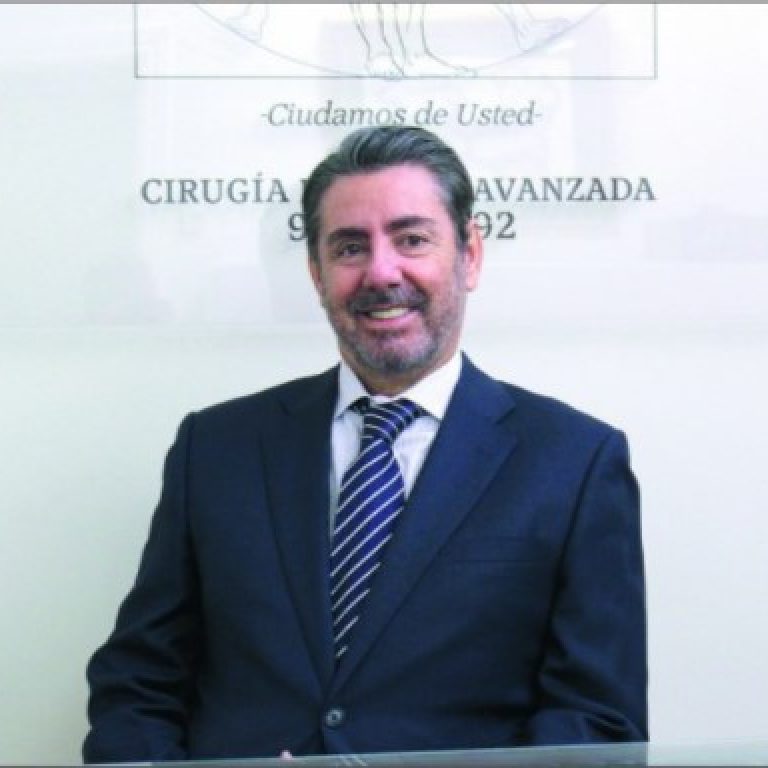 Rinoplastia ultrasónica - Entrevista en La Razón - Centro europeo de cirugía estética