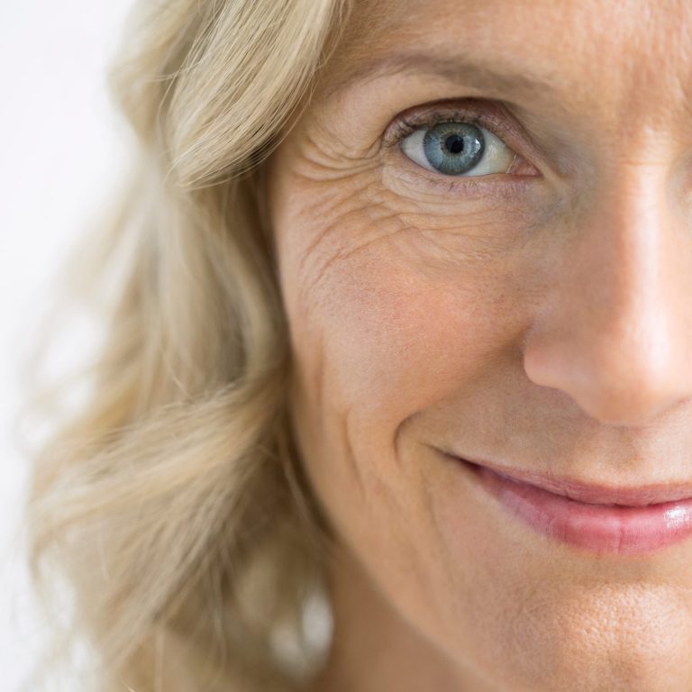 signos de envejecimiento facial